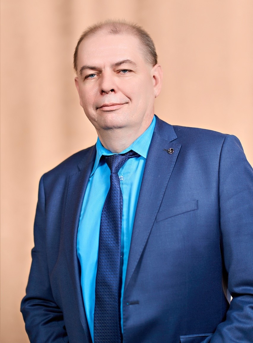 Мосин Виктор Александрович.
